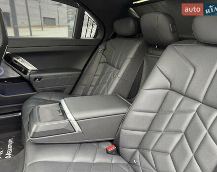 Чорний БМВ 7 Серія, об'ємом двигуна 2.99 л та пробігом 84 тис. км за 115000 $, фото 29 на Automoto.ua