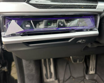 Чорний БМВ 7 Серія, об'ємом двигуна 2.99 л та пробігом 112 тис. км за 109900 $, фото 23 на Automoto.ua