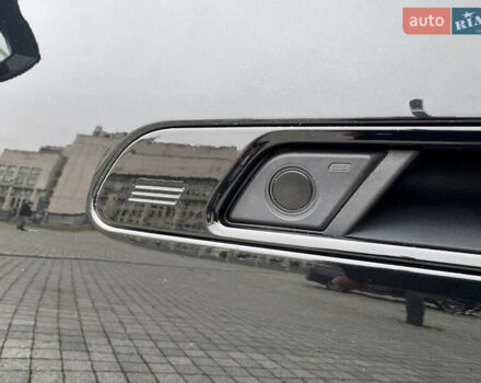 Чорний БМВ 7 Серія, об'ємом двигуна 2.99 л та пробігом 84 тис. км за 115000 $, фото 22 на Automoto.ua
