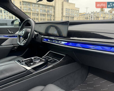 Чорний БМВ 7 Серія, об'ємом двигуна 2.99 л та пробігом 84 тис. км за 115000 $, фото 32 на Automoto.ua