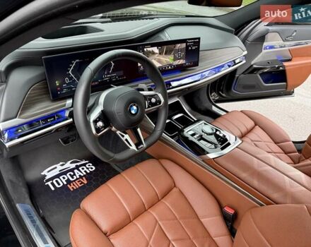 Черный БМВ 7 Серия, объемом двигателя 4.39 л и пробегом 25 тыс. км за 139900 $, фото 68 на Automoto.ua