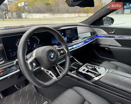 Чорний БМВ 7 Серія, об'ємом двигуна 2.99 л та пробігом 84 тис. км за 115000 $, фото 13 на Automoto.ua