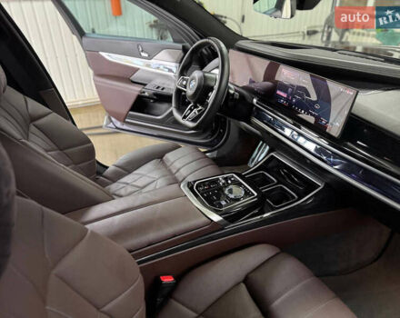 Черный БМВ 7 Серия, объемом двигателя 2.99 л и пробегом 42 тыс. км за 125000 $, фото 34 на Automoto.ua