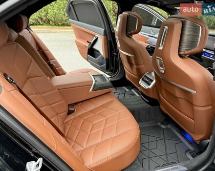 Черный БМВ 7 Серия, объемом двигателя 4.39 л и пробегом 25 тыс. км за 139900 $, фото 49 на Automoto.ua