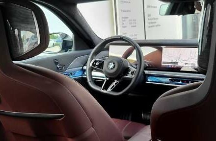 Черный БМВ 7 Серия, объемом двигателя 2.99 л и пробегом 17 тыс. км за 144546 $, фото 20 на Automoto.ua