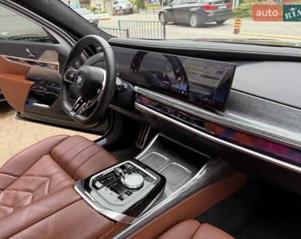 Чорний БМВ 7 Серія, об'ємом двигуна 3 л та пробігом 17 тис. км за 113900 $, фото 58 на Automoto.ua