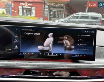 Чорний БМВ 7 Серія, об'ємом двигуна 3 л та пробігом 17 тис. км за 113900 $, фото 36 на Automoto.ua