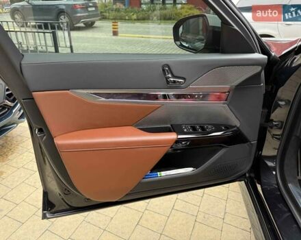 Чорний БМВ 7 Серія, об'ємом двигуна 3 л та пробігом 17 тис. км за 113900 $, фото 14 на Automoto.ua