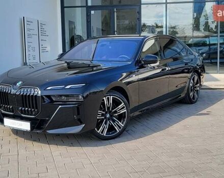 Черный БМВ 7 Серия, объемом двигателя 2.99 л и пробегом 17 тыс. км за 144546 $, фото 6 на Automoto.ua