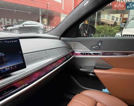 Чорний БМВ 7 Серія, об'ємом двигуна 3 л та пробігом 17 тис. км за 113900 $, фото 39 на Automoto.ua
