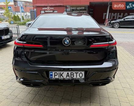 Чорний БМВ 7 Серія, об'ємом двигуна 3 л та пробігом 17 тис. км за 113900 $, фото 9 на Automoto.ua