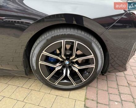 Чорний БМВ 7 Серія, об'ємом двигуна 3 л та пробігом 17 тис. км за 113900 $, фото 6 на Automoto.ua
