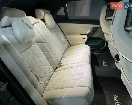 Черный БМВ 7 Серия, объемом двигателя 2.99 л и пробегом 8 тыс. км за 146000 $, фото 32 на Automoto.ua