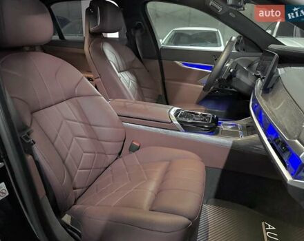 Черный БМВ 7 Серия, объемом двигателя 2.99 л и пробегом 9 тыс. км за 175000 $, фото 42 на Automoto.ua