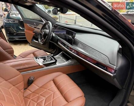 Чорний БМВ 7 Серія, об'ємом двигуна 3 л та пробігом 17 тис. км за 113900 $, фото 57 на Automoto.ua