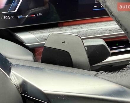 Чорний БМВ 7 Серія, об'ємом двигуна 3 л та пробігом 17 тис. км за 113900 $, фото 29 на Automoto.ua