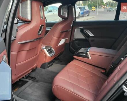 Черный БМВ 7 Серия, объемом двигателя 2.99 л и пробегом 17 тыс. км за 144546 $, фото 13 на Automoto.ua