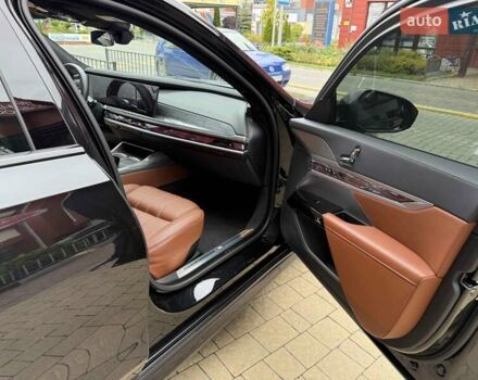 Чорний БМВ 7 Серія, об'ємом двигуна 3 л та пробігом 17 тис. км за 113900 $, фото 54 на Automoto.ua