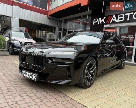 Чорний БМВ 7 Серія, об'ємом двигуна 3 л та пробігом 17 тис. км за 113900 $, фото 1 на Automoto.ua