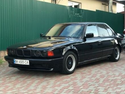 Черный БМВ 7 Серия, объемом двигателя 3 л и пробегом 420 тыс. км за 8000 $, фото 1 на Automoto.ua