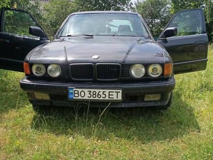 Черный БМВ 7 Серия, объемом двигателя 3 л и пробегом 300 тыс. км за 2000 $, фото 1 на Automoto.ua