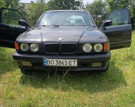 Чорний БМВ 7 Серія, об'ємом двигуна 3 л та пробігом 300 тис. км за 2000 $, фото 1 на Automoto.ua