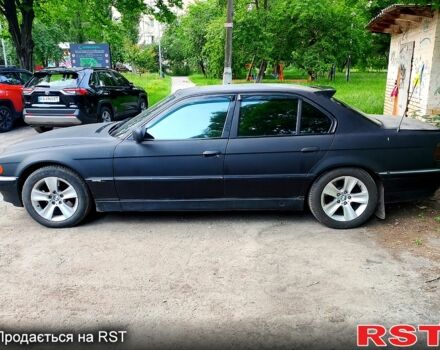 Черный БМВ 7 Серия, объемом двигателя 5.4 л и пробегом 272 тыс. км за 3800 $, фото 1 на Automoto.ua