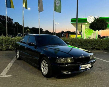 Чорний БМВ 7 Серія, об'ємом двигуна 3 л та пробігом 496 тис. км за 4199 $, фото 1 на Automoto.ua