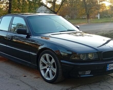 Черный БМВ 7 Серия, объемом двигателя 3.5 л и пробегом 400 тыс. км за 6000 $, фото 1 на Automoto.ua