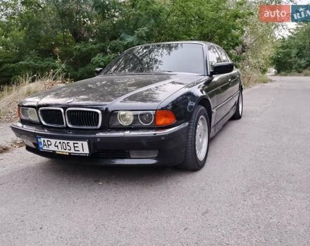 Черный БМВ 7 Серия, объемом двигателя 4.4 л и пробегом 485 тыс. км за 3999 $, фото 1 на Automoto.ua