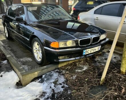 Черный БМВ 7 Серия, объемом двигателя 4.4 л и пробегом 225 тыс. км за 5700 $, фото 1 на Automoto.ua