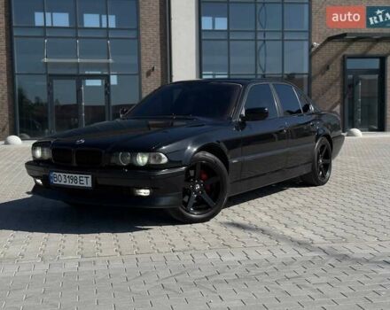 Черный БМВ 7 Серия, объемом двигателя 2.93 л и пробегом 500 тыс. км за 5199 $, фото 1 на Automoto.ua