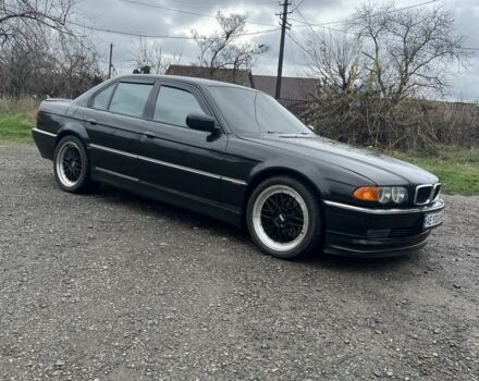 Черный БМВ 7 Серия, объемом двигателя 0 л и пробегом 405 тыс. км за 6500 $, фото 1 на Automoto.ua