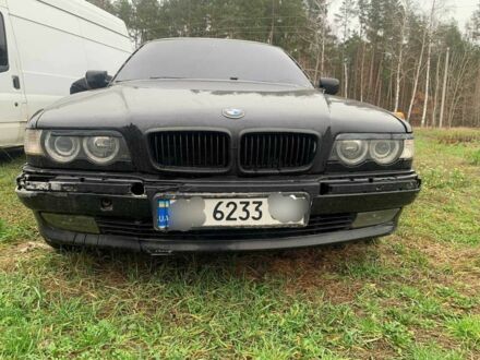 Черный БМВ 7 Серия, объемом двигателя 3.5 л и пробегом 392 тыс. км за 4000 $, фото 1 на Automoto.ua