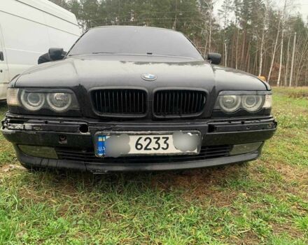 Черный БМВ 7 Серия, объемом двигателя 3.5 л и пробегом 392 тыс. км за 4000 $, фото 1 на Automoto.ua