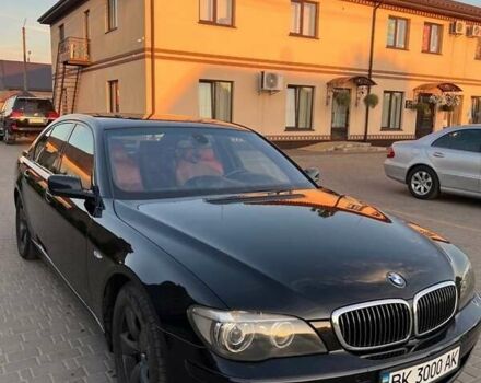 Черный БМВ 7 Серия, объемом двигателя 4.8 л и пробегом 310 тыс. км за 11550 $, фото 1 на Automoto.ua