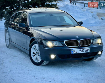 Черный БМВ 7 Серия, объемом двигателя 4 л и пробегом 290 тыс. км за 7600 $, фото 1 на Automoto.ua