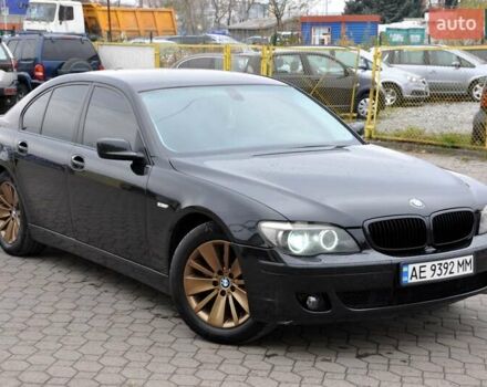 Черный БМВ 7 Серия, объемом двигателя 4.8 л и пробегом 270 тыс. км за 7400 $, фото 1 на Automoto.ua