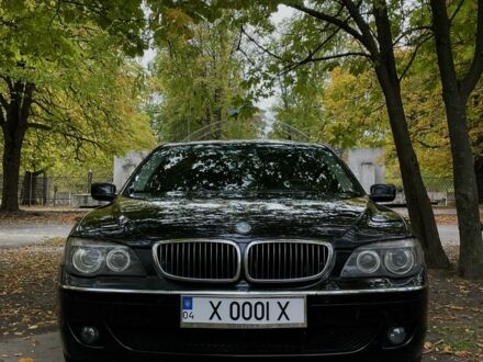 Чорний БМВ 7 Серія, об'ємом двигуна 3 л та пробігом 250 тис. км за 9000 $, фото 1 на Automoto.ua