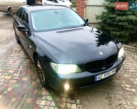 Черный БМВ 7 Серия, объемом двигателя 4.8 л и пробегом 283 тыс. км за 7000 $, фото 1 на Automoto.ua