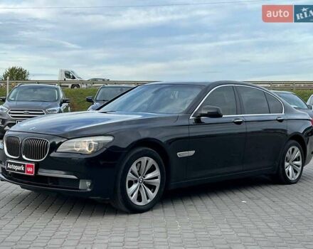 Чорний БМВ 7 Серія, об'ємом двигуна 3 л та пробігом 298 тис. км за 14290 $, фото 1 на Automoto.ua