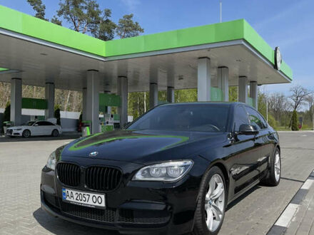 Черный БМВ 7 Серия, объемом двигателя 3 л и пробегом 356 тыс. км за 13000 $, фото 1 на Automoto.ua