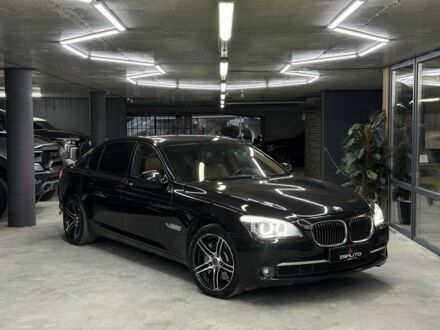 Чорний БМВ 7 Серія, об'ємом двигуна 4.4 л та пробігом 290 тис. км за 11900 $, фото 1 на Automoto.ua