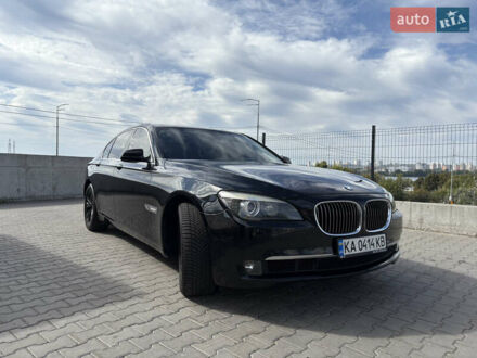 Черный БМВ 7 Серия, объемом двигателя 2.98 л и пробегом 250 тыс. км за 13500 $, фото 1 на Automoto.ua