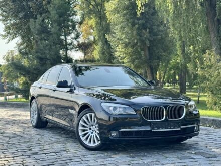 Черный БМВ 7 Серия, объемом двигателя 4.4 л и пробегом 80 тыс. км за 19333 $, фото 1 на Automoto.ua