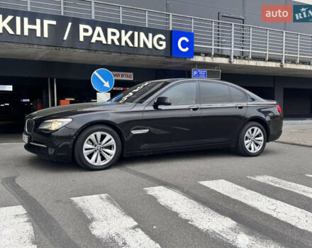 Черный БМВ 7 Серия, объемом двигателя 2.99 л и пробегом 278 тыс. км за 17500 $, фото 1 на Automoto.ua