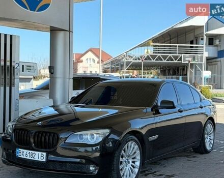 Черный БМВ 7 Серия, объемом двигателя 2.99 л и пробегом 180 тыс. км за 18500 $, фото 1 на Automoto.ua
