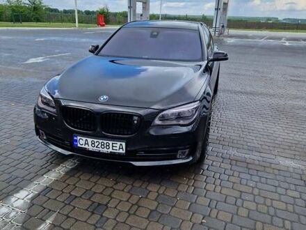 Чорний БМВ 7 Серія, об'ємом двигуна 3 л та пробігом 195 тис. км за 26500 $, фото 1 на Automoto.ua