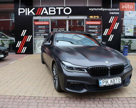 Черный БМВ 7 Серия, объемом двигателя 4.4 л и пробегом 228 тыс. км за 26400 $, фото 1 на Automoto.ua