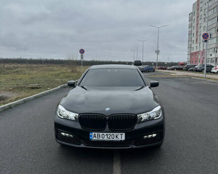 Черный БМВ 7 Серия, объемом двигателя 3 л и пробегом 150 тыс. км за 36000 $, фото 1 на Automoto.ua